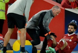 كلوب يرفض المجازفة بصلاح أمام إيفرتون