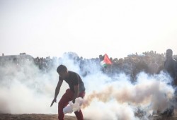 الاحتلال الصهيوني تعمَّد القتل واستخدم أسلحة محرّمة بمسيرات غزّة فأوقع 29 شهيداً