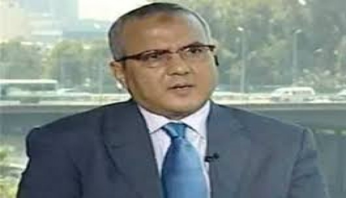 نقل الصحفي عادل صبري إلى سجن شديد الحراسة