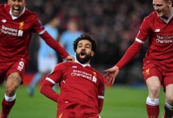 محمد صلاح أساسيًا بجوار فيرمينو وماني أمام مانشستر سيتي