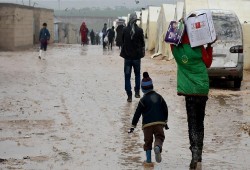 تركيا تنشئ مخيمات لمهجري الغوطة الشرقية شمالي سوريا