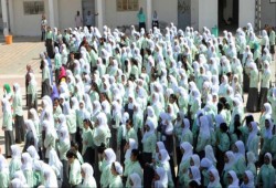 21.5% من طلاب الثانوية بمصر يفكرون في الانتحار