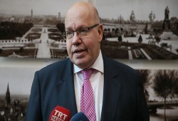 وزير ألماني: الاقتصاد العالمي لن يتأثر بالتوتر بين الغرب وروسيا في سوريا