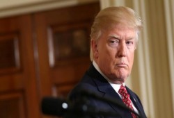 نيويوركر: رئاسة ترمب تلفظ أنفاسها الأخيرة