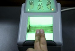 الاتحاد الأوروبي يستعد لإدراج بصمات الأصابع على الهويات