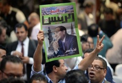 جنرال صهيوني يدعو لدعم السيسي باعتباره "مصلحة استراتيجية"