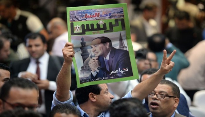 جنرال صهيوني يدعو لدعم السيسي باعتباره "مصلحة استراتيجية"