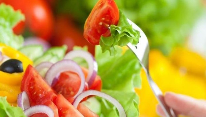 دراسة تحذر من التغذية النباتية الصِرفة للأطفال