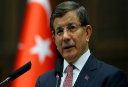 داود أوغلو يعلن دعمه لأردوغان في الانتخابات الرئاسية المقبلة