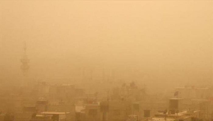 عاصفة غبار تجتاح الكويت