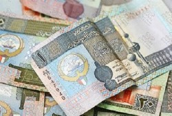 أسعار العملات العربية.. الدينار الكويتي يسجل 59.06 جنيهًا