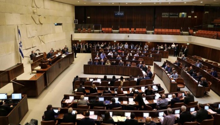 عنصرية الصهاينة... فصل اليهود عن باقي الديانات داخل الأراضي المحتلة