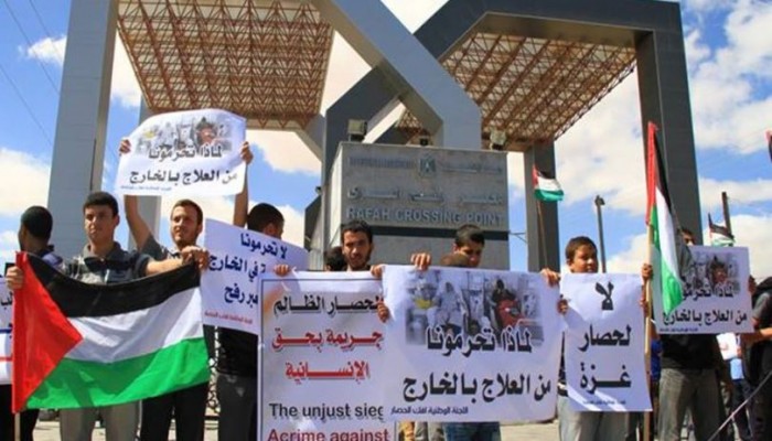 العسكر يمنع سفر 100 فلسطيني من غزة