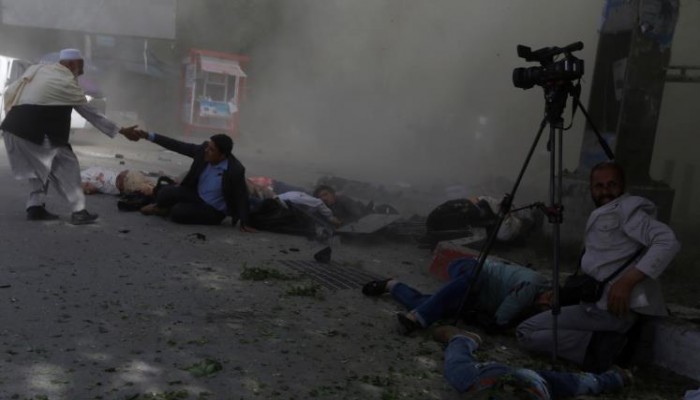 الصحفيون.. الدم ضريبة البوح