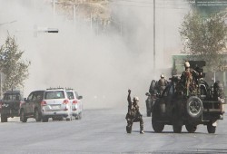 مسؤول أفغاني: طالبان تسيطر على 3 مناطق شمالي شرقي البلاد