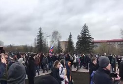 الشرطة الروسية تعتقل نافالني وبعض أنصاره