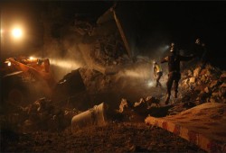 مقتل 6 مدنيين في غارات جوية على إدلب السورية