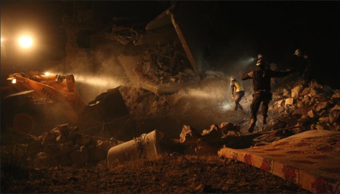 مقتل 6 مدنيين في غارات جوية على إدلب السورية