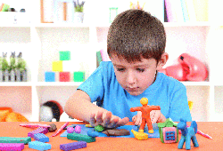 كيف تكافئين طفلك بجائزة تشجيعا له