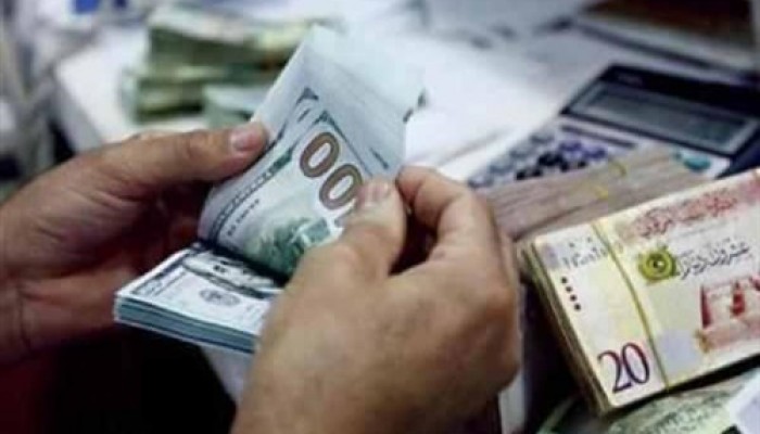 تعرف على أسعار العملات في نهاية تعاملات الأحد .. الدولار يرتفع