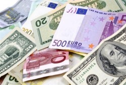 أسعار العملات الأجنبية.. الدولار يرتفع لـ17.74 جنيها