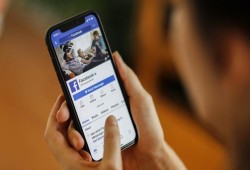 فيسبوك مدفوع.. خيار ممكن مستقبلا