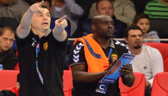 الإسباني ديفيز مدربًا لمنختب مصر لليد