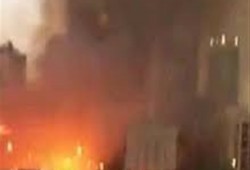 حريق هائل بمحول كهرباء الزهراء بسوهاج