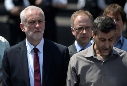 الجالية المسلمة في بريطانيا تحقق انتصارا قضائيا ضد "تلغراف"