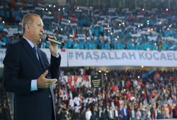 أردوغان: خفضنا سن الترشح والتصويت الى 18عامًا لثقتنا بالشباب