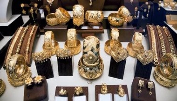 أسعار الذهب تتراجع جنيهين.. وعيار 21 يسجل 653 جنيها للجرام