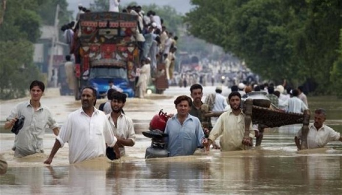 مصرع 15 شخصا جراء عواصف ممطرة شمال غرب باكستان