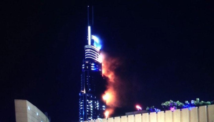 السيطرة على حريق في برج بدبي