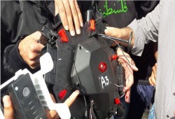 المتظاهرون يسقطون طائرتي تصوير إسرائيلية شمال القطاع