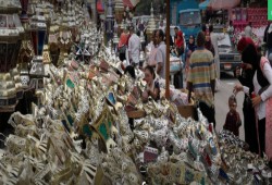 "هوس صلاح" يجتاح الأسواق المصرية