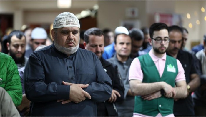 المسلمون في الولايات المتحدة يؤدون أول صلاة تراويح