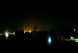 7 غارات "إسرائيلية" على مواقع في قطاع غزة