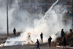 حماس تدعو لتصعيد المواجهات بالضفة في "جمعة الوفاء للشهداء"