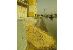 المياه تغرق مشروع الإسكان الاجتماعي بابني بيتك 6