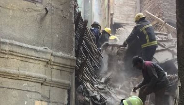 إصابة مواطن فى انهيار عقار من 6 طوابق بالإسكندرية