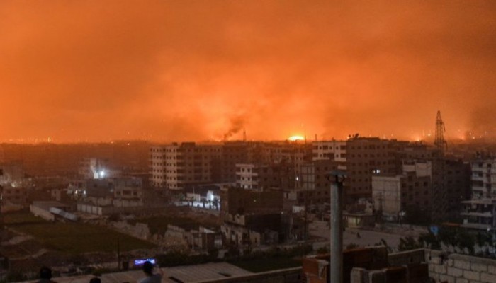 انفجارات بمطار الضبعة بحمص.. والنظام السوري: غارات معادية