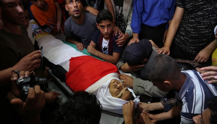 شهيد متأثرًا بجراحه بـ"مسيرة العودة" يرفع العدد لـ121