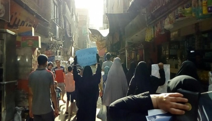 ثوار الجيزة ينتفضون من “الوراق” ويدعون لوحدة الثوار لإنقاذ البلاد