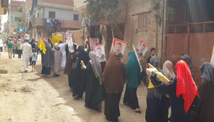 مسيرة بقرية الرئيس مرسي رفضا لجرائم الصهاينة والانقلابيين