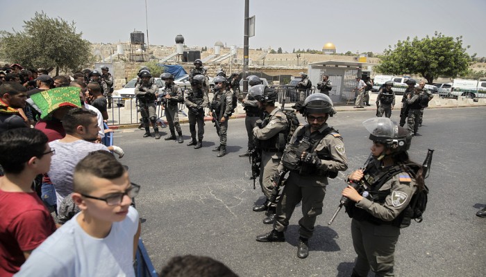 الجمعة الثالثة من رمضان: الاحتلال يحوّل القدس لثكنة عسكرية