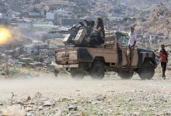 مقتل 3 عسكريين من بينهم عقيد في معارك بمعقل الحوثيين بصعدة