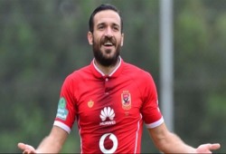 اتحاد جدة يرسل عرضا رسميا لضم معلول من الأهلي