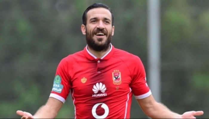 اتحاد جدة يرسل عرضا رسميا لضم معلول من الأهلي