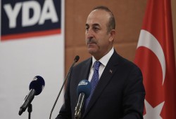 جاويش أوغلو: تركيا لن تعترف بضم روسيا للقرم