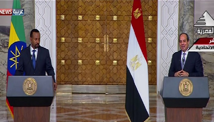 شاهد.. المنقلب يستحلف رئيس وزراء اثيوبيا أن لا يضر بمصلحة مصر